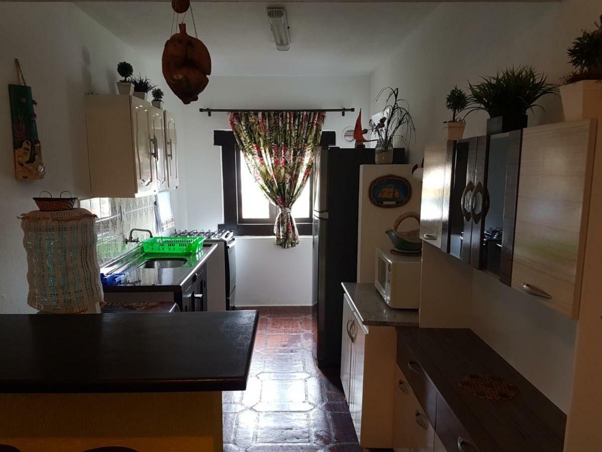 Apartamento A 20 Metros Do Mar ボンビーニャス エクステリア 写真